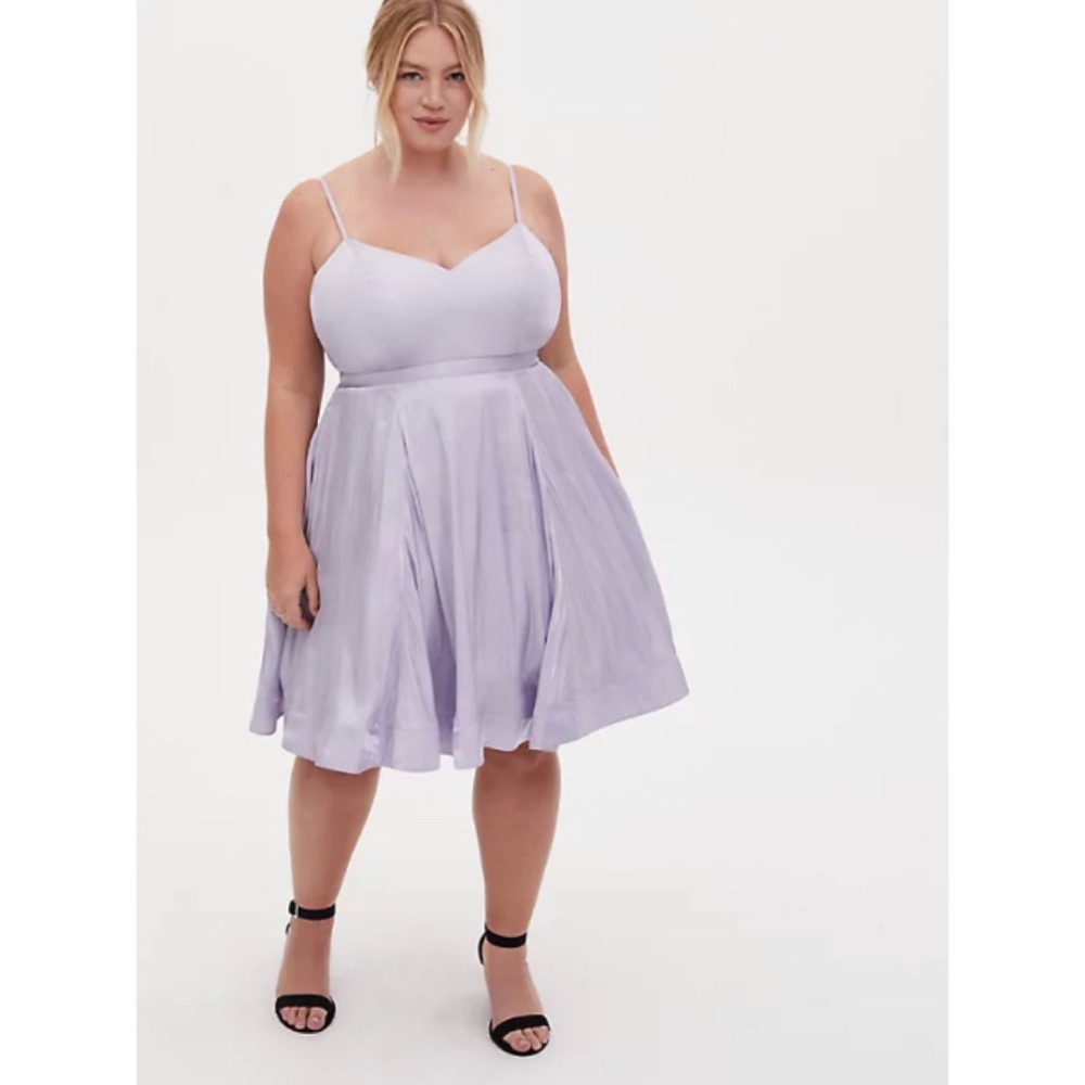 🆕Torrid Occasion Purple Iridescent Skater Dress - Picture 2 of 6